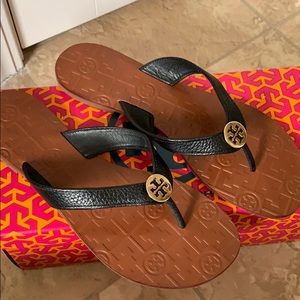 Brand New Tory Burch Thora’s